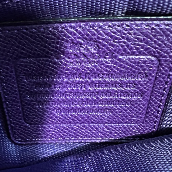 Large Coach purse in purple - Picture 5 of 17